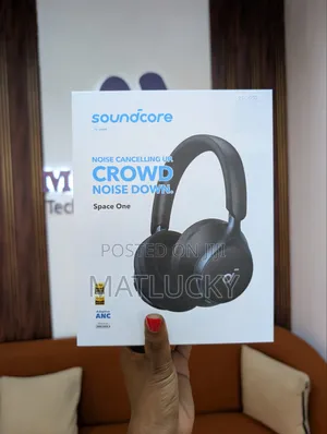 Soundcore Space One Nyeusi Headphones