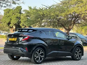 Toyota C-HR 2017 Hybrid