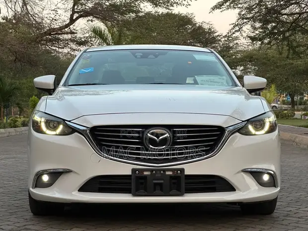 Mazda Atenza 2015 White - 1