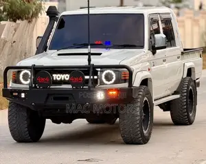 2016 Toyota Land Cruiser 4.5 V8 TD Pickup White