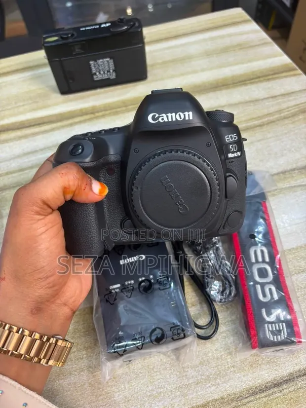Canon 5D Mark IV DSLR Camera Body - 1