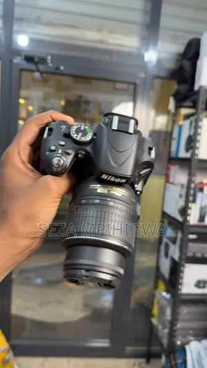 Nikon D5100 DSLR with 18-55mm Lens - Full HD Video, 16.2MP, Rotating Screen