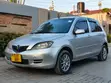 Mazda Demio 2009 Nyeupe - 2