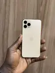 Apple iPhone 11 Pro 64GB Gold - 1