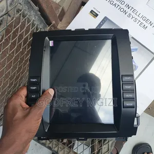 Toyota Land Cruiser Prado 120 Radio (2002-2009 Tesla Style)