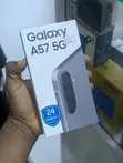 New Samsung Galaxy A57 256GB Gray - 2