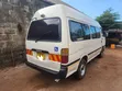 Toyota HiAce 2005 - White - 4