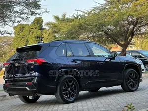 Toyota RAV4 GR Sport Hybrid 2024