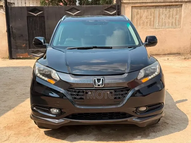 Honda Vezel Hybrid 2015 Black - 1