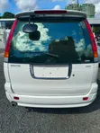 Toyota Noah 2005 White - 4