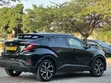 Toyota C-HR 2017 Nyeusi - 2