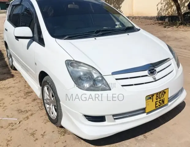 Toyota Corolla Spacio 1.8 X G-edition 2WD 2006 White - 1