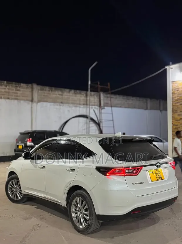 Toyota Harrier 2015 White - 1