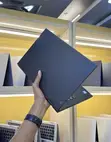 Lenovo ThinkPad X1 Carbon Laptop (16GB RAM, Intel Core i7, 512GB SSD) - 1