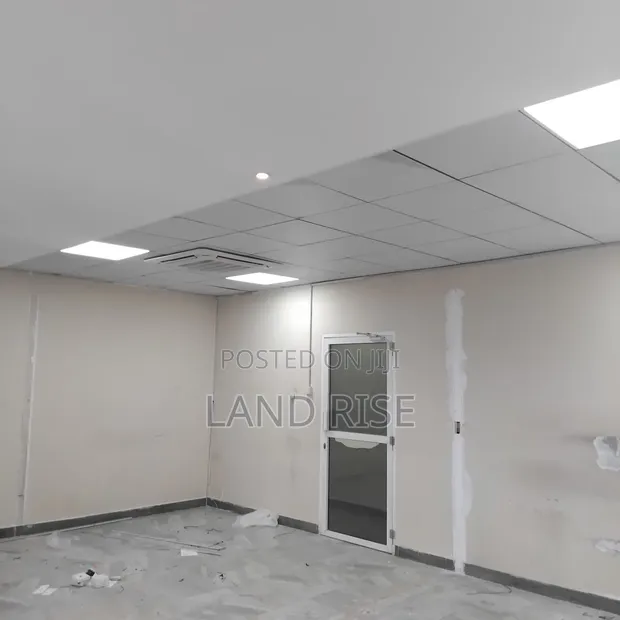 Eneo la Ofisi 50 SQM Karibu na Mlimani City - 1
