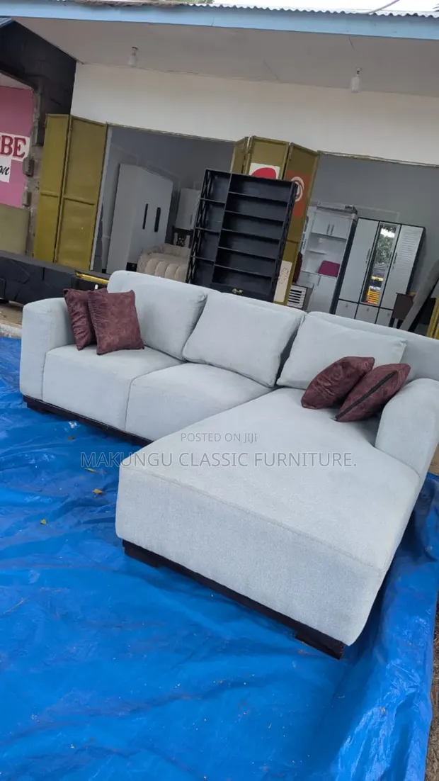Modern L-Shaped Sofa - 4 Seats - 1