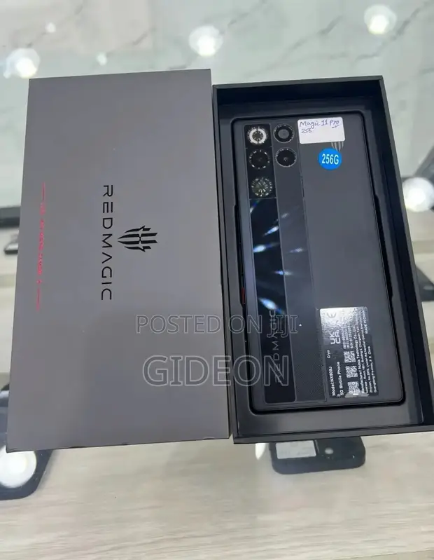 ZTE Nubia RedMagic 11 Pro 256GB Black - 1