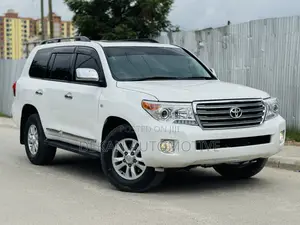 Toyota Land Cruiser 4.5 V8 VXR 2011