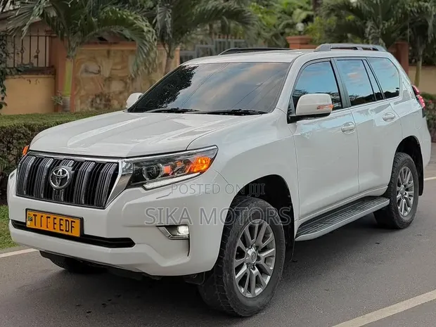 Toyota Land Cruiser Prado 2020 White - 1