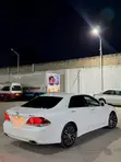 Toyota Crown Athlete 2010 Nyeupe - 3