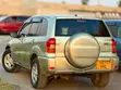 Toyota RAV4 2003 Gold SUV - 5
