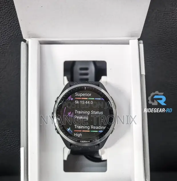 Garmin Forerunner 965 Smartwatch - 1