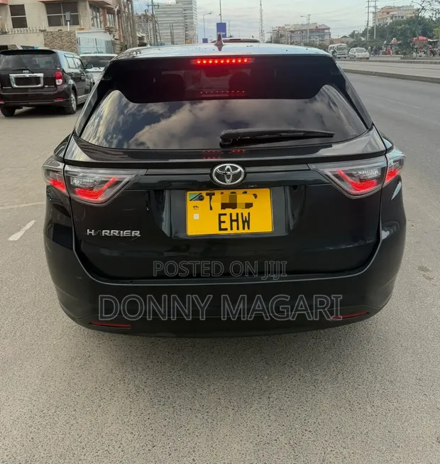 Toyota Harrier 2016 Black - 1