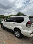 Toyota Land Cruiser Prado 2007 White - 3