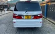 Toyota Alphard 2004 White - 4
