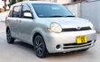 Toyota Sienta 2006 Nyeupe - 4