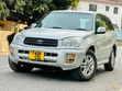 Toyota RAV4 2004 Nyeupe - 3