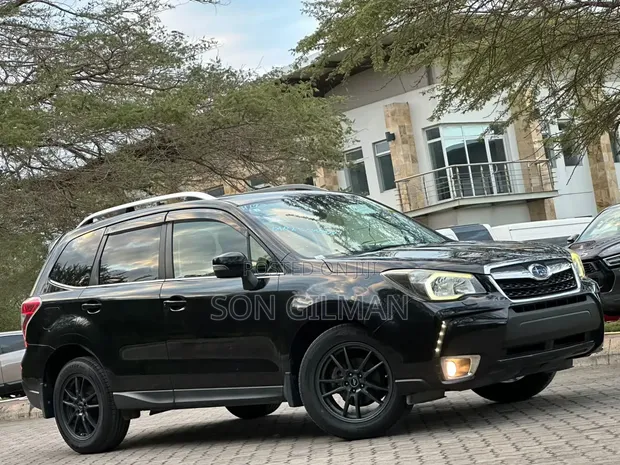 Subaru Forester 2015 Black - 1