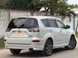Mitsubishi Outlander 2010 White - 1