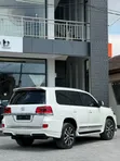 2017 Toyota Land Cruiser V8 Twin Turbo - 5