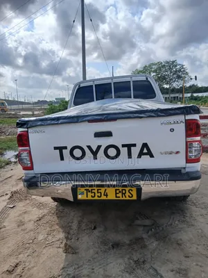 Toyota Hilux Vigo 2011 Double Cabin