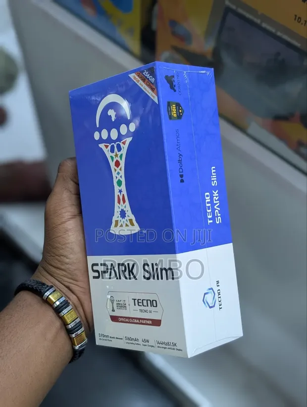 New Tecno Spark Slim 256GB White - 1