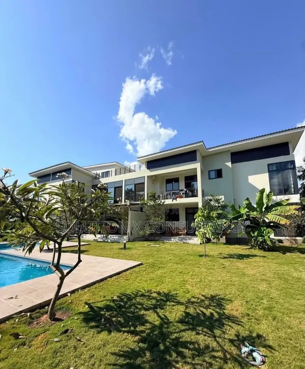 Furnished 1 Bedroom Apartment for Rent in Oyster Bay - 1
