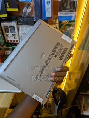 Laptop Dell Latitude 5320 16GB RAM, 256GB SSD