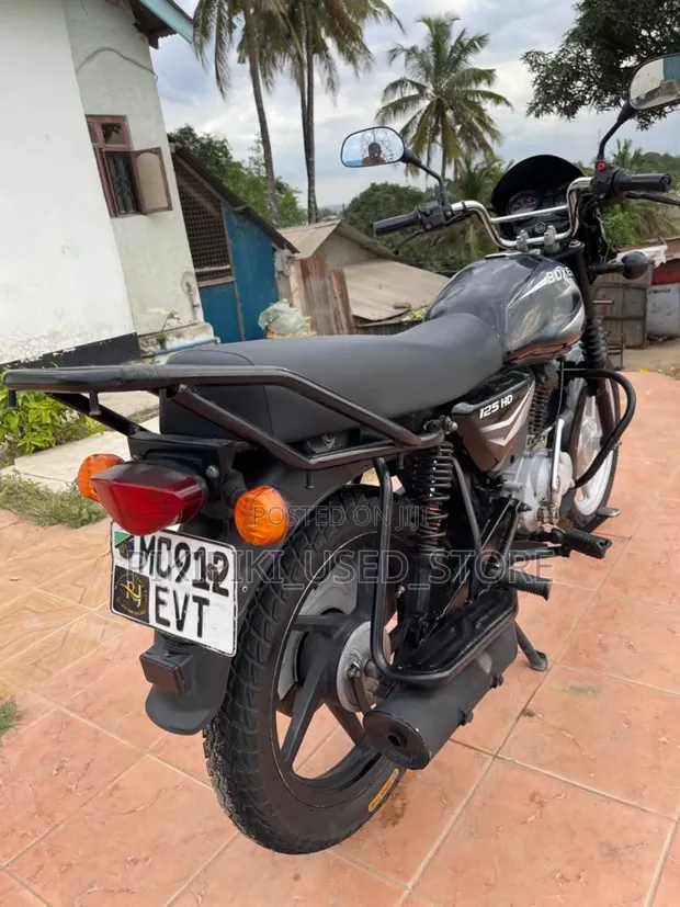 Bajaj Chetak 2025 Red - 1