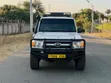 Toyota Land Cruiser 2010 White - 1