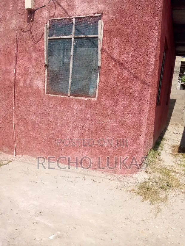 4 Bedroom House for Sale in Matembele, Kitunda - 1