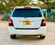 Toyota Kluger 2004 White - 5