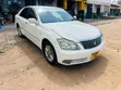 Toyota Crown 2004 White - 3