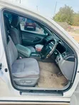 Toyota Crown 2004 White - 5