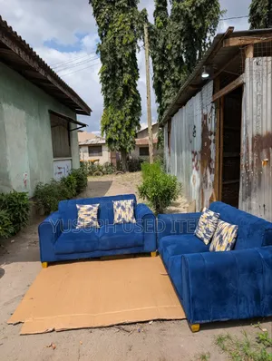 Used Sofa Set - Blue