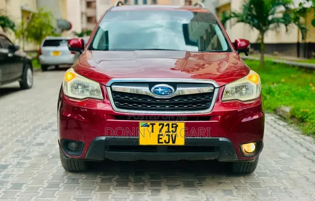 Subaru Forester 2014 Red - 1