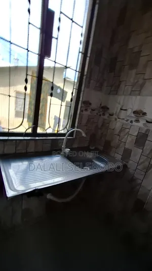 1 Bedroom Bedsitter for Rent in Kinondoni Mahakamani