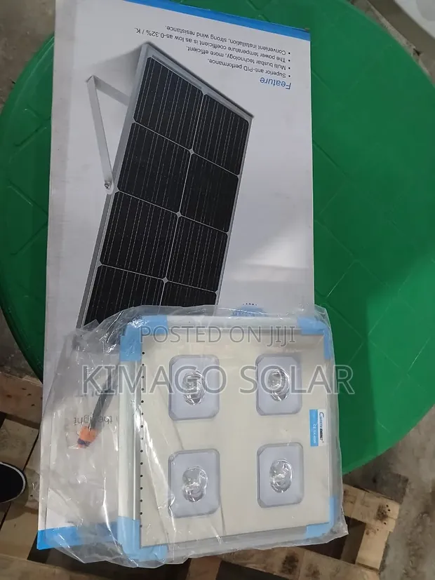 Cworth Energy 60W Solar Street Light (Floodlight) - 1