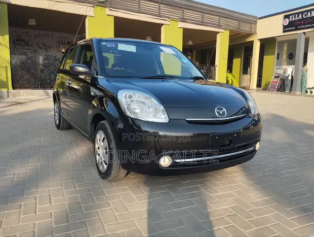 Mazda Verisa 2009 Black - 1