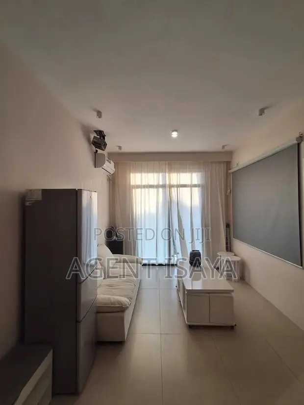Furnished 2 Bedroom Apartment for Rent in Oyster Bay - 1